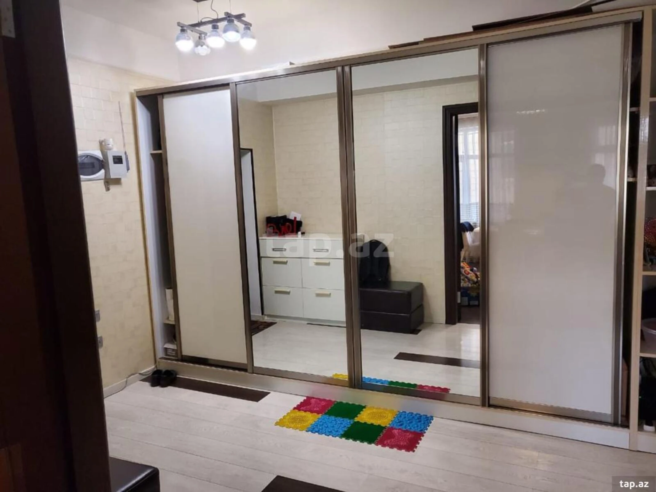 Satılır 2 otaqlı yeni tikili 110 m²