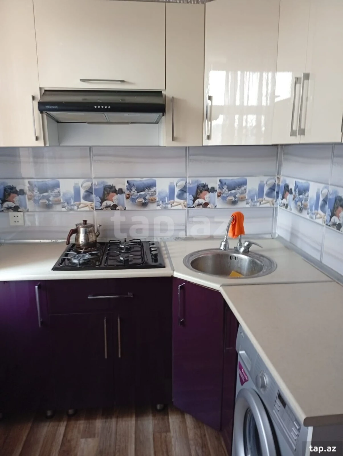 Kirayə verilir 2 otaqlı mənzil 55 m²