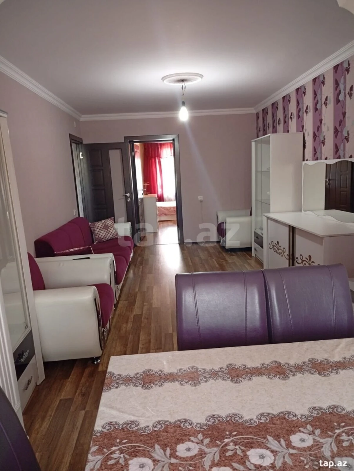Kirayə verilir 2 otaqlı mənzil 55 m²