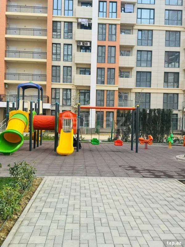 Kirayə verilir 2 otaqlı yeni tikili 50 m²