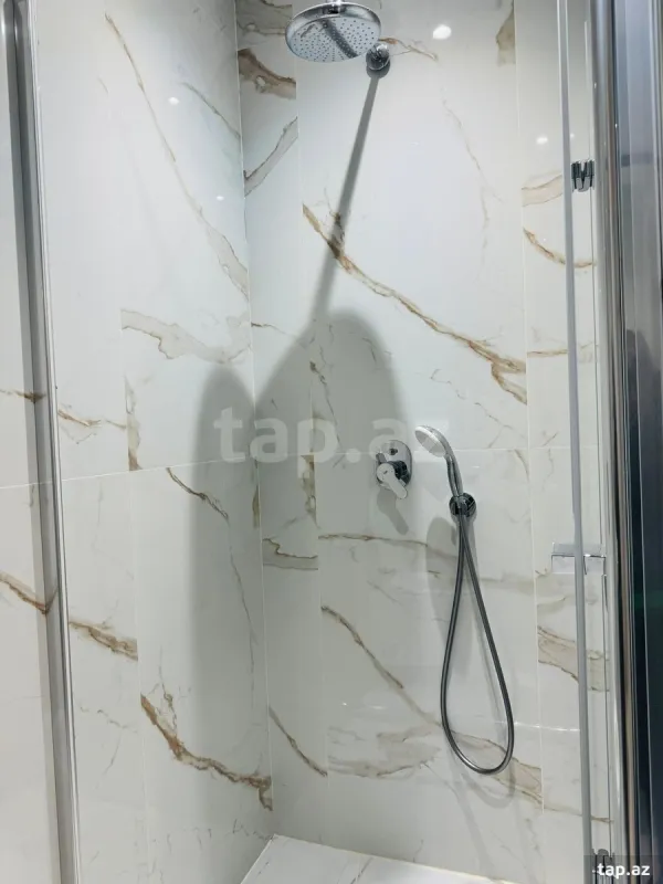 Kirayə verilir 2 otaqlı yeni tikili 50 m²