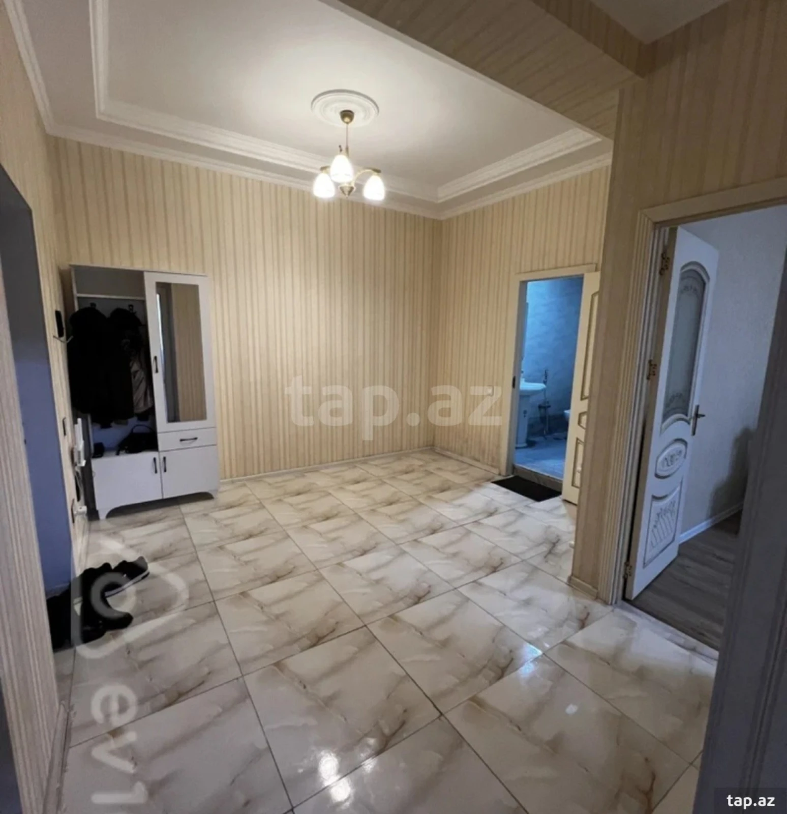 Kirayə verilir 2 otaqlı yeni tikili 100 m²