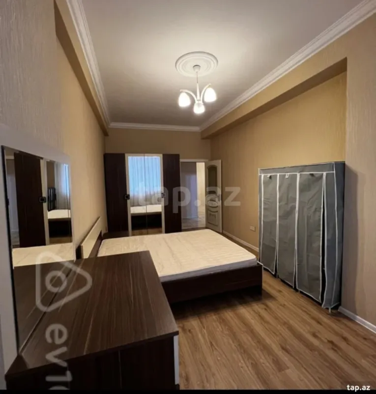 Kirayə verilir 2 otaqlı yeni tikili 100 m²