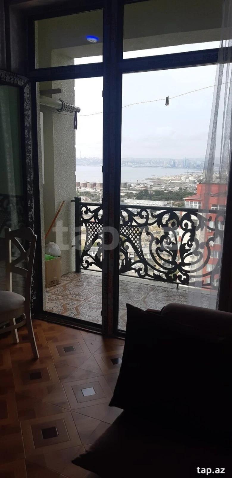 Kirayə verilir 2 otaqlı yeni tikili 75 m²