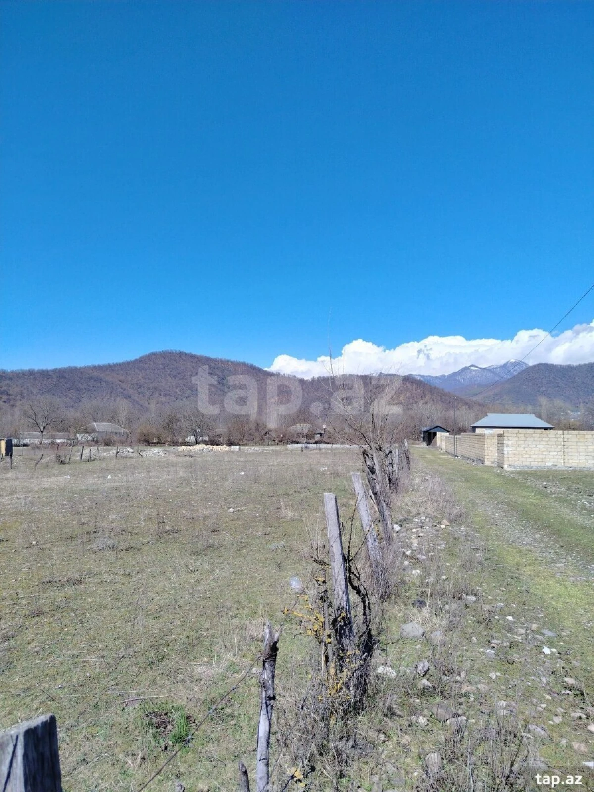 Satılır torpaq sahəsi