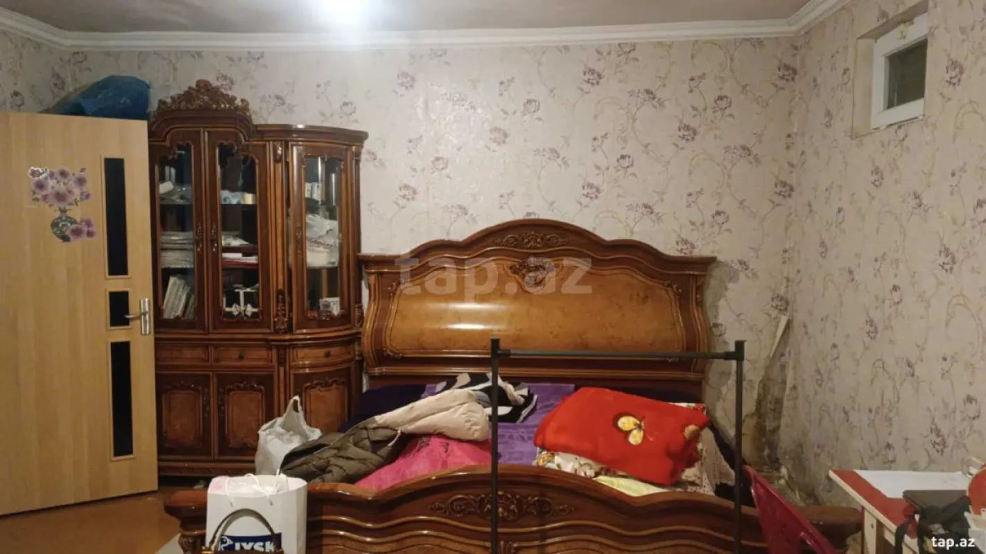 Satılır 4 otaqlı həyət evi 100 m²