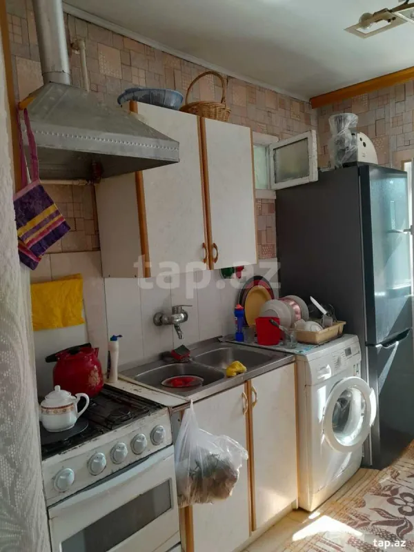 Satılır 4 otaqlı həyət evi 100 m²