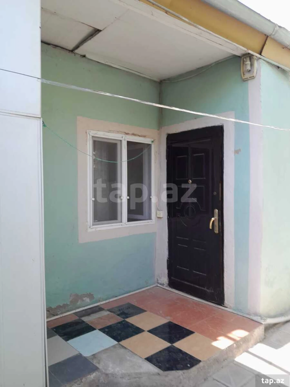 Satılır 4 otaqlı həyət evi 100 m²