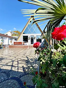 Kirayə verilir 5 otaqlı həyət evi 100 m² — Qəbələ 5 otaq 100.00 m²