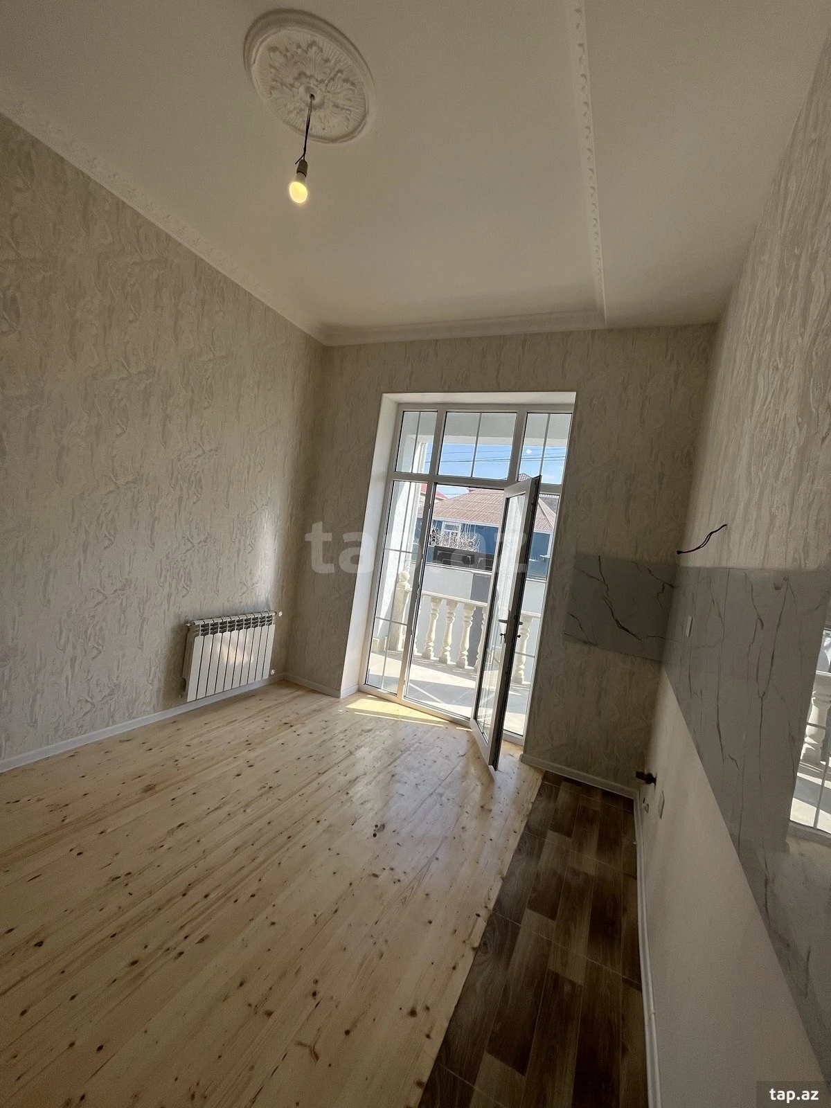 Satılır 3 otaqlı həyət evi 150 m²