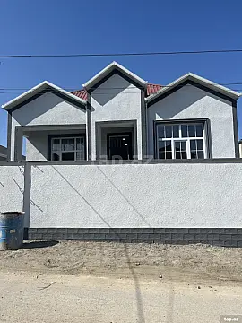Satılır 3 otaqlı həyət evi 150 m² — Bakı 3 otaq 150.00 m²