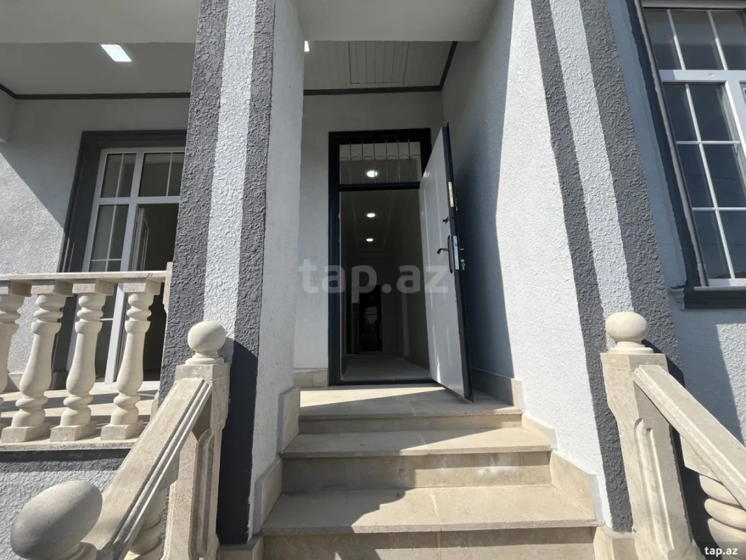 Satılır 3 otaqlı həyət evi 150 m²