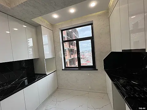 Satılır 2 otaqlı yeni tikili 68 m²