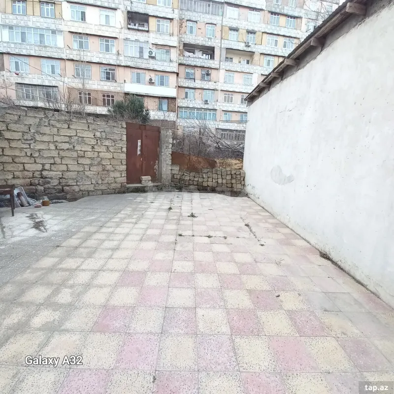 Kirayə verilir 1 otaqlı həyət evi 35 m²