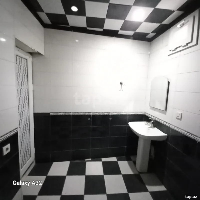 Kirayə verilir 1 otaqlı həyət evi 35 m²