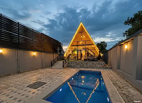 Kirayə verilir 4 otaqlı həyət evi 300 m² — Qəbələ 4 otaq 300.00 m²