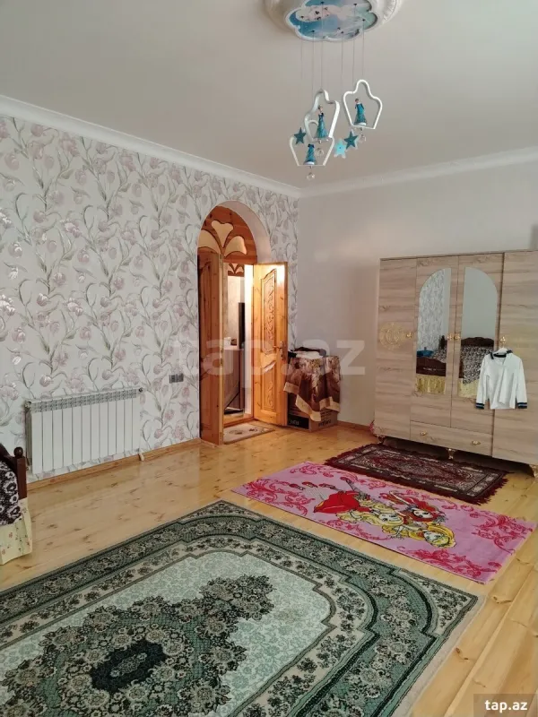 Satılır 3 otaqlı həyət evi 100 m²