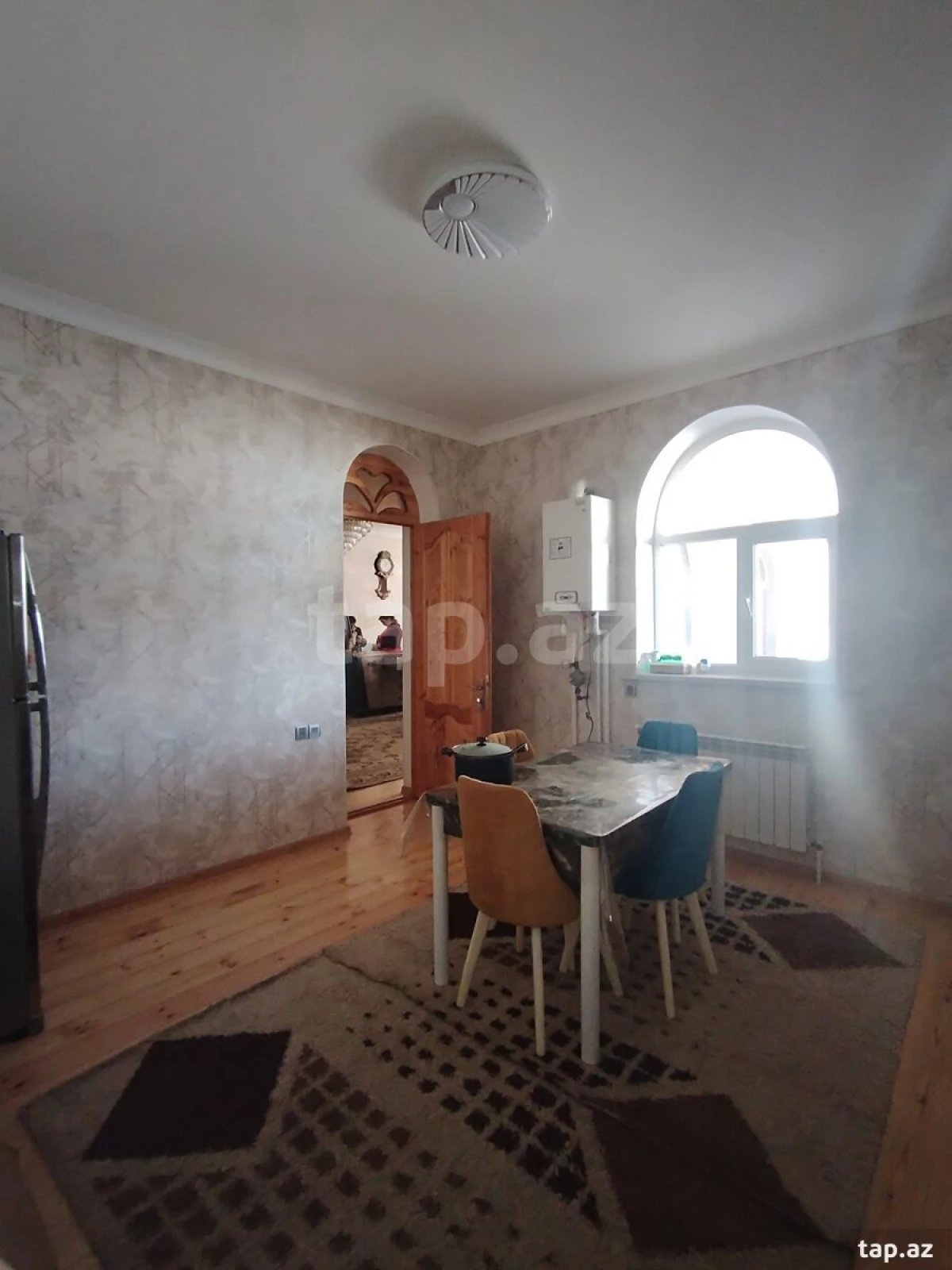 Satılır 3 otaqlı həyət evi 100 m²