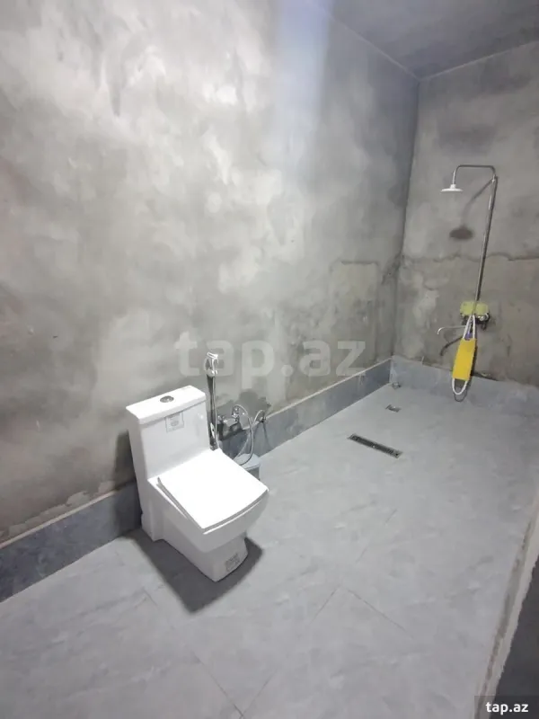 Satılır 3 otaqlı həyət evi 100 m²