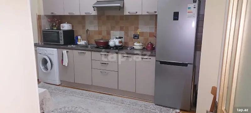 Kirayə verilir 2 otaqlı yeni tikili 100 m²