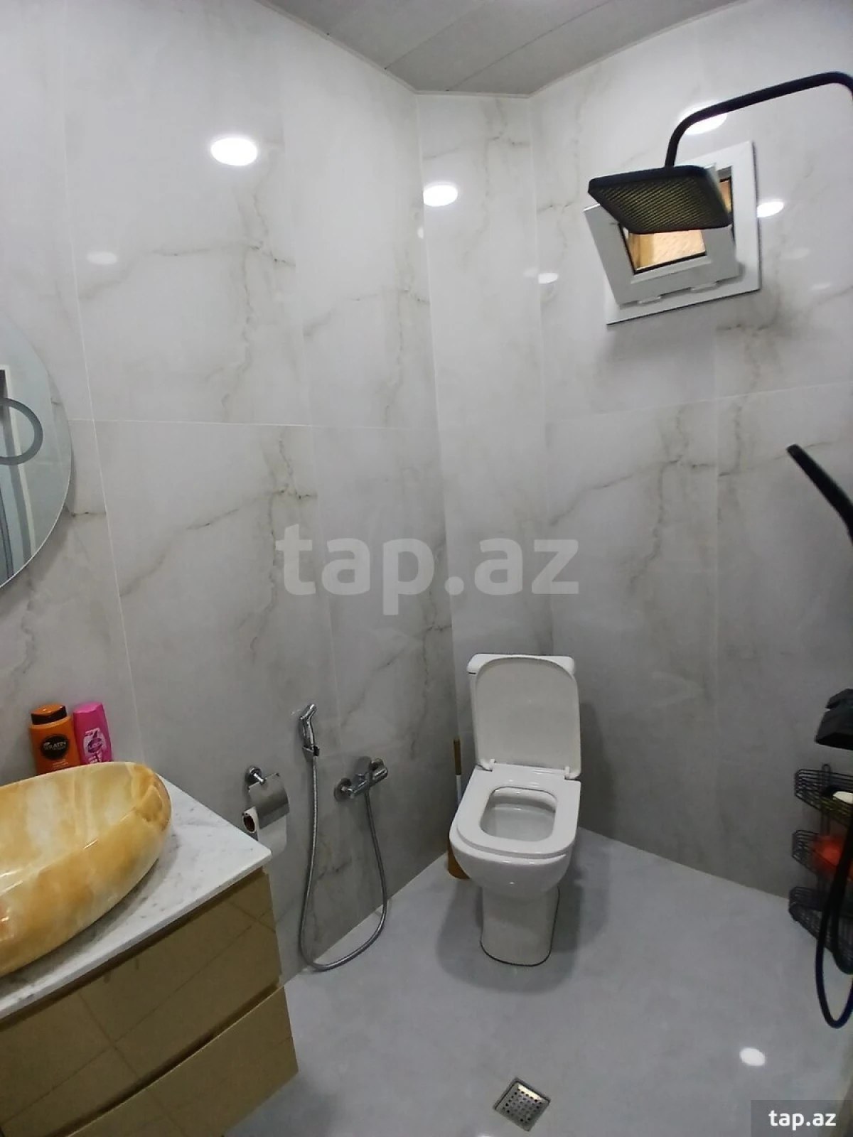 Satılır 4 otaqlı həyət evi 140 m²