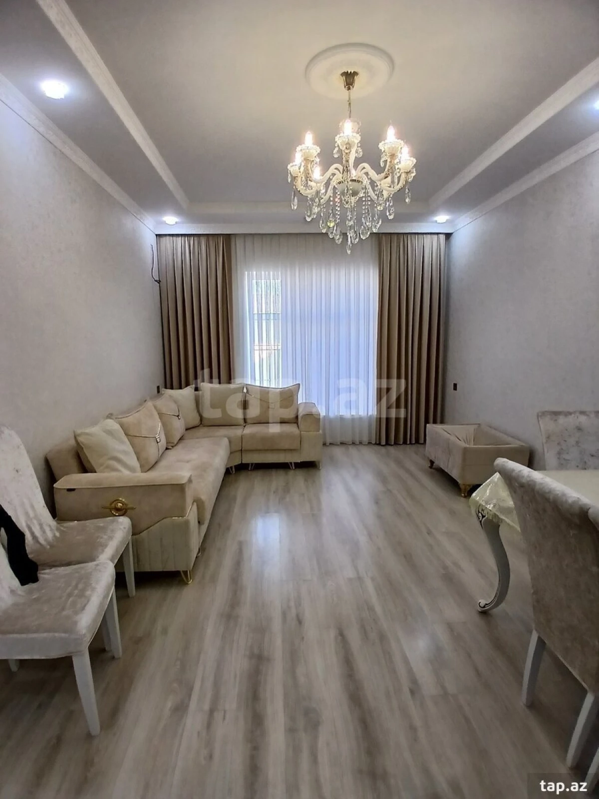 Satılır 4 otaqlı həyət evi 140 m²