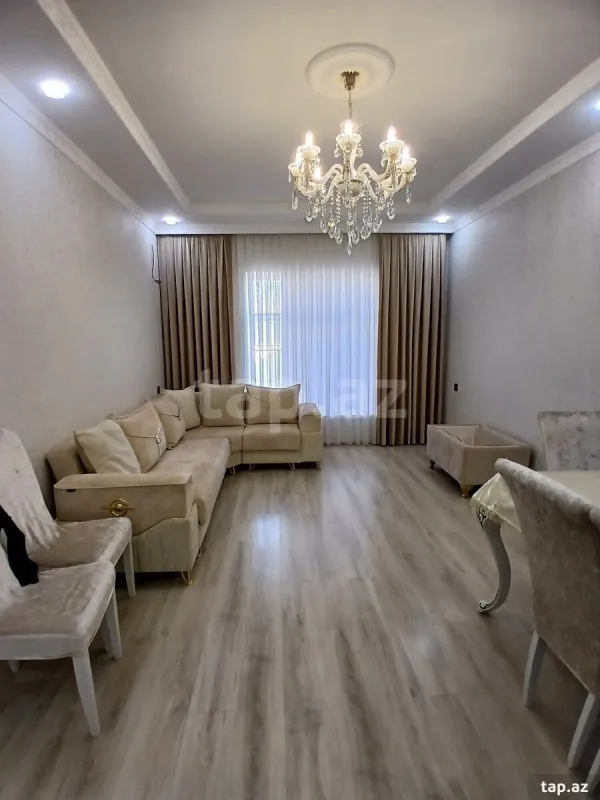 Satılır 4 otaqlı həyət evi 140 m²
