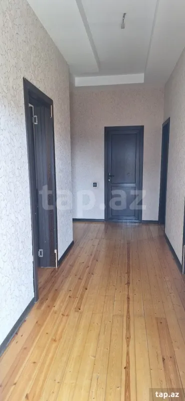 Satılır 3 otaqlı həyət evi 132 m²