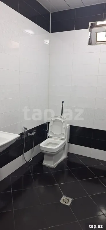 Satılır 3 otaqlı həyət evi 132 m²