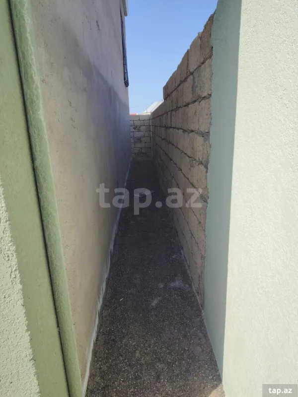 Satılır 3 otaqlı həyət evi 100 m²