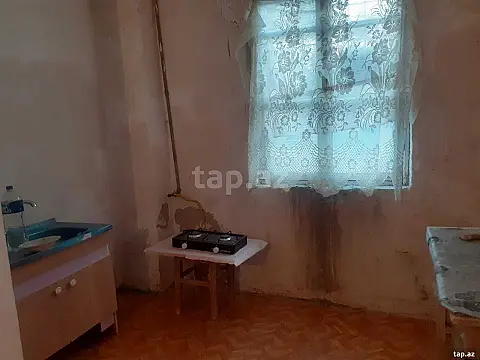 Kirayə verilir 2 otaqlı mənzil 42 m²