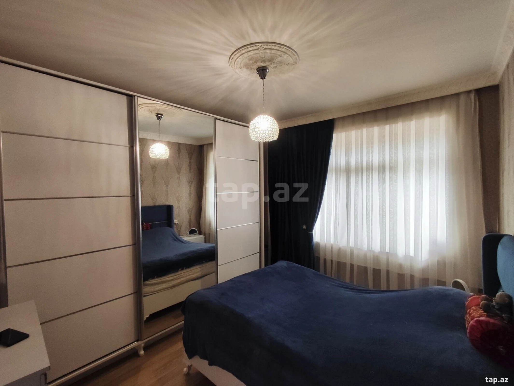 Satılır 4 otaqlı mənzil 90 m²