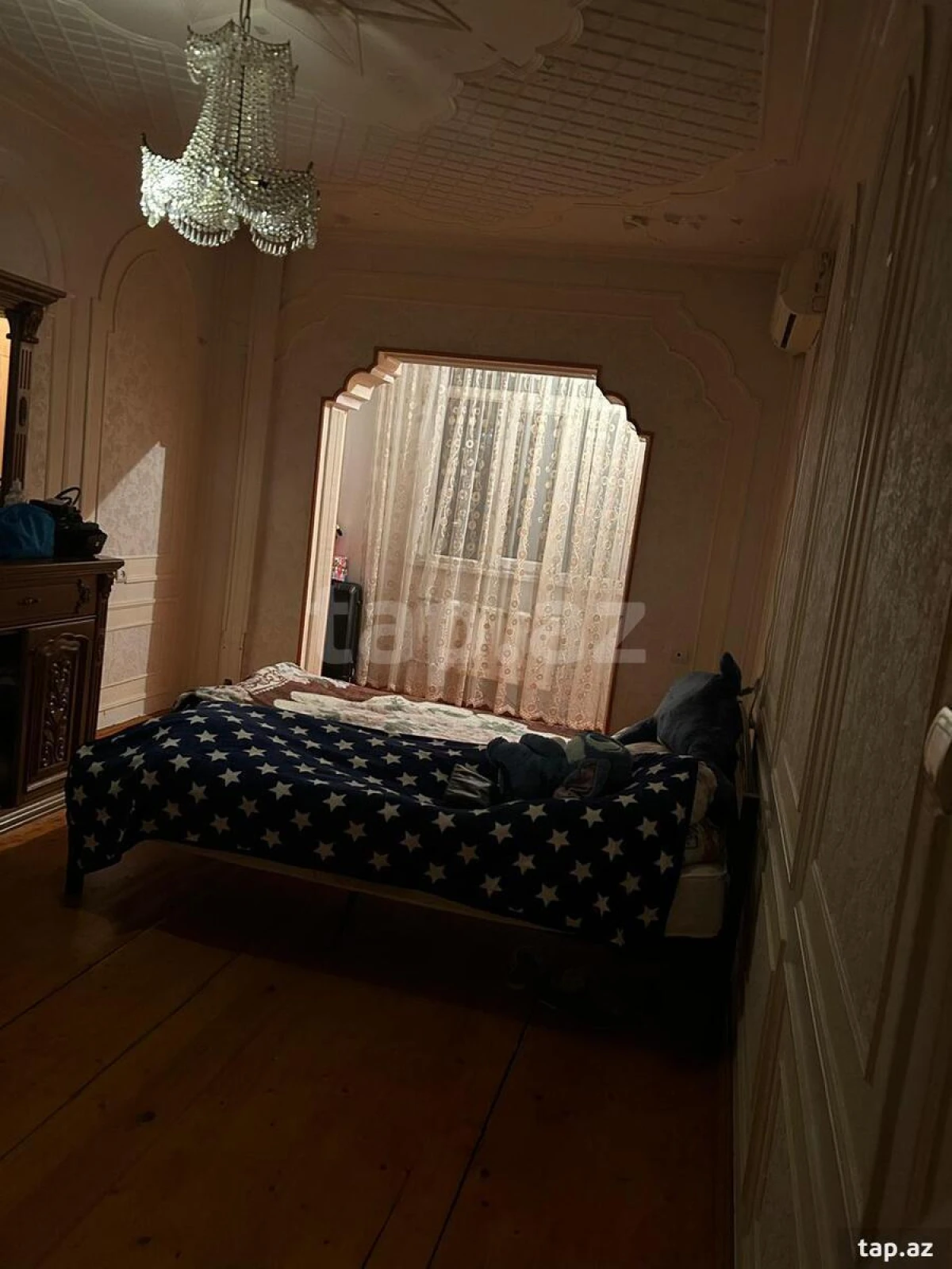 Satılır 4 otaqlı mənzil 100 m²