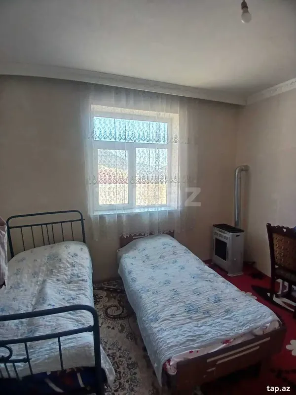 Satılır 5 otaqlı həyət evi 130 m²