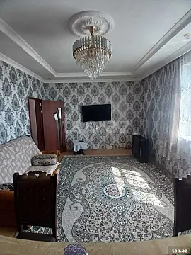 Satılır 5 otaqlı həyət evi 130 m²