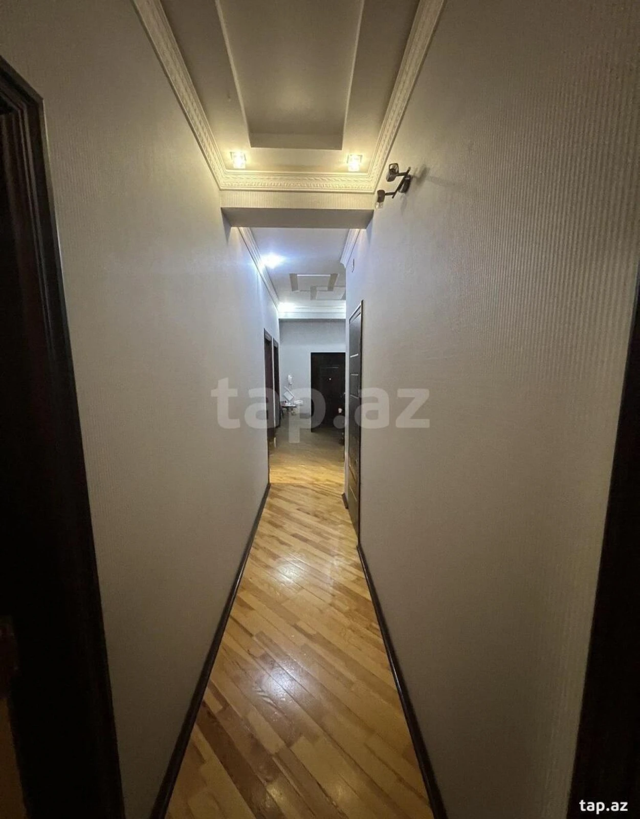 Satılır 3 otaqlı yeni tikili 120 m²