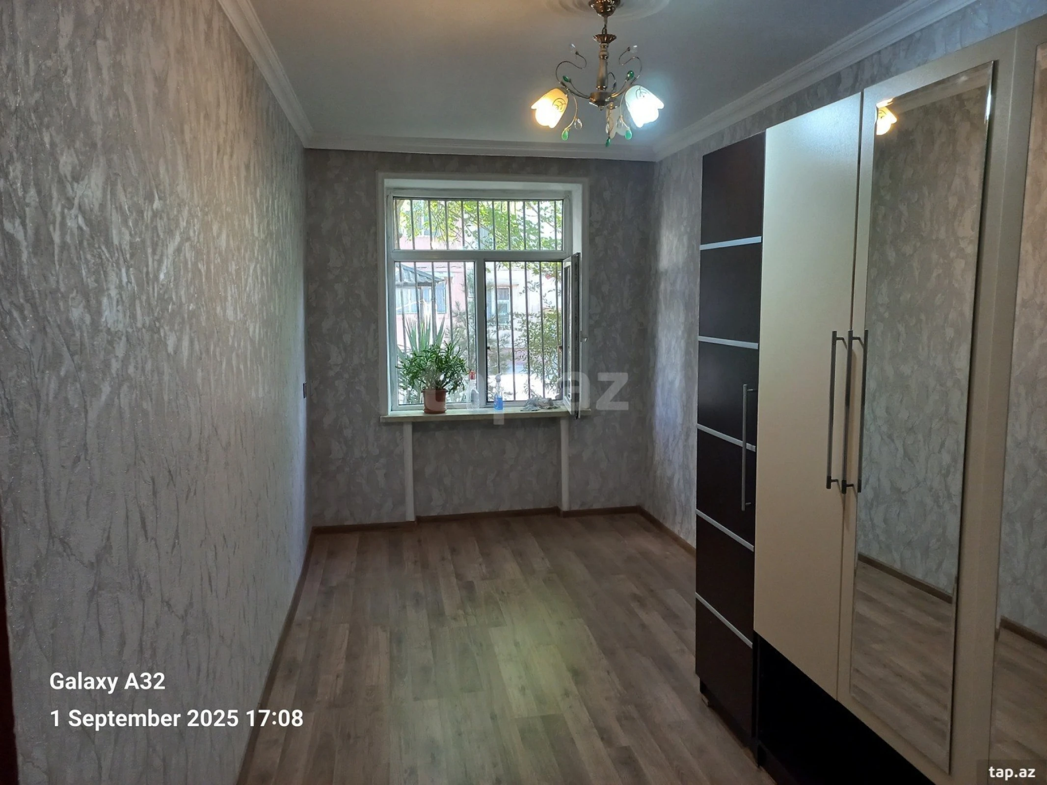 Satılır 3 otaqlı mənzil 65 m²