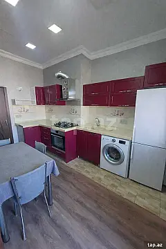 Kirayə verilir 3 otaqlı yeni tikili 80 m²
