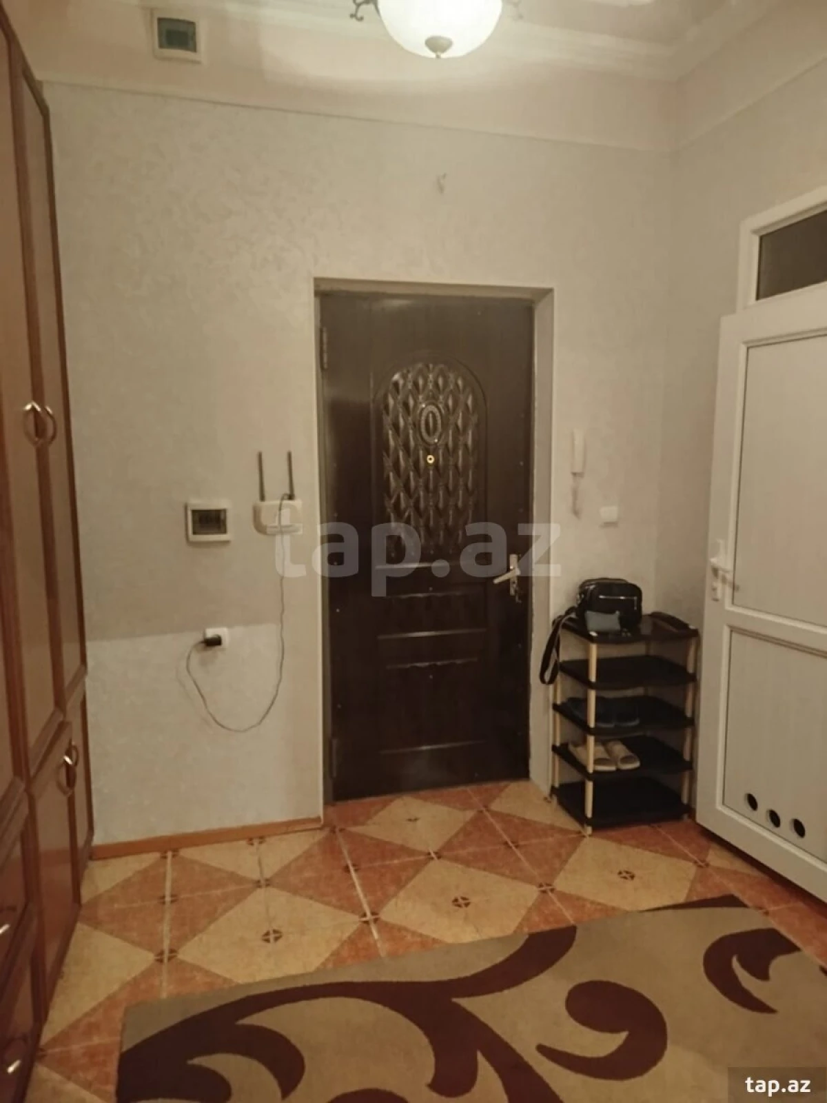 Kirayə verilir 2 otaqlı yeni tikili 50 m²