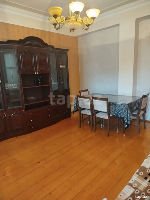 Kirayə verilir 2 otaqlı yeni tikili 50 m²