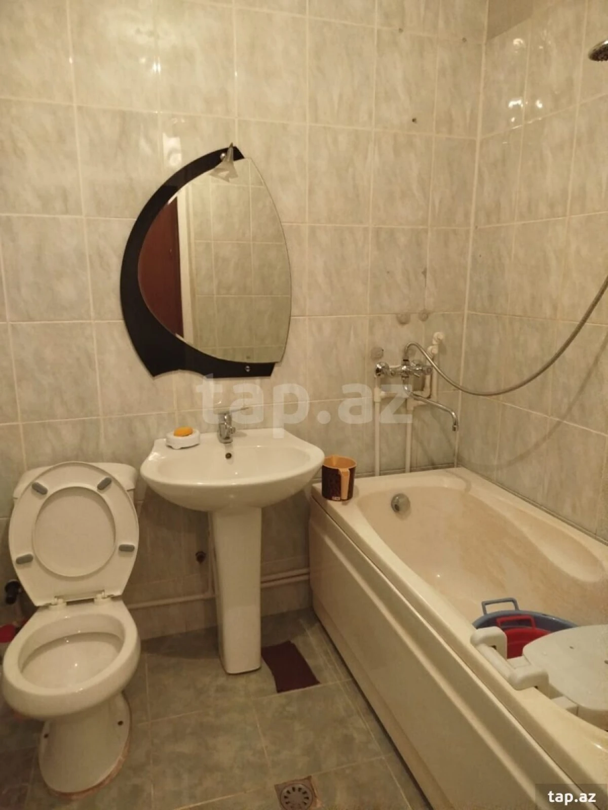 Kirayə verilir 2 otaqlı yeni tikili 50 m²