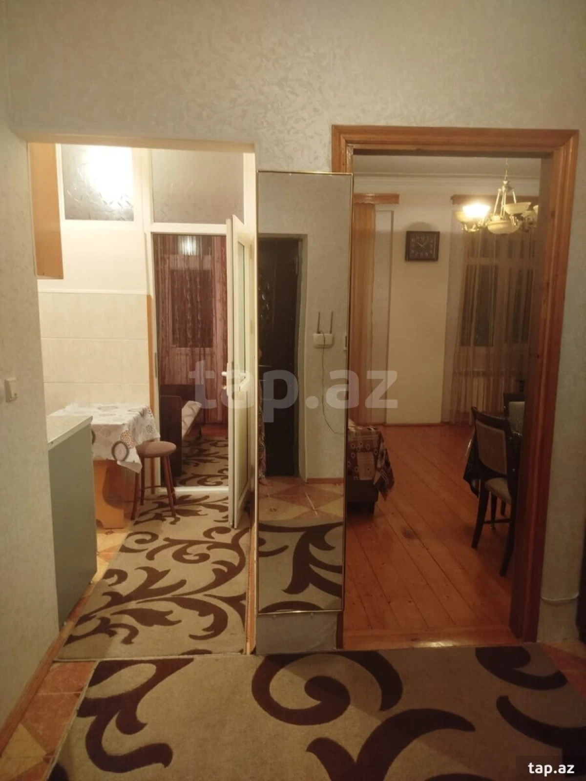 Kirayə verilir 2 otaqlı yeni tikili 50 m²