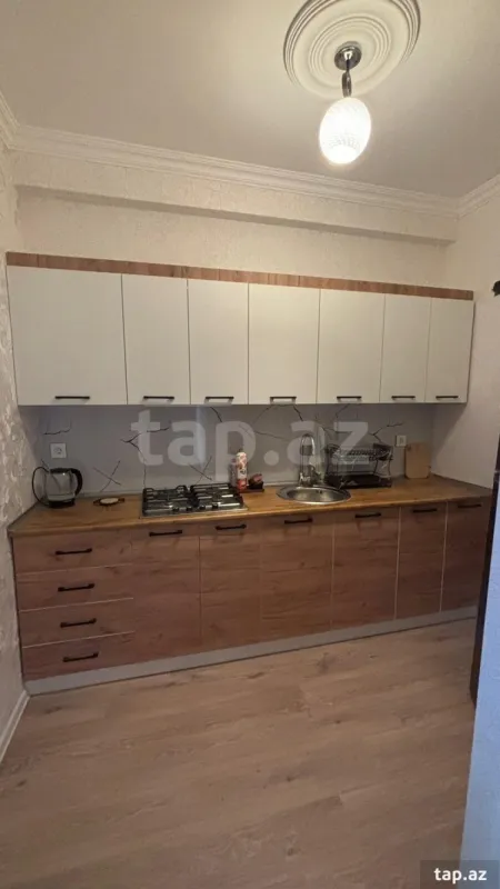 Kirayə verilir 2 otaqlı yeni tikili 70 m²