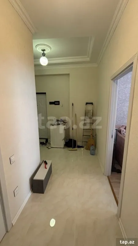 Kirayə verilir 2 otaqlı yeni tikili 70 m²
