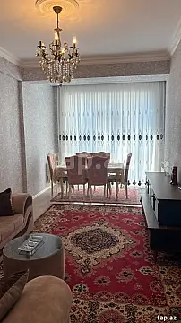 Kirayə verilir 2 otaqlı yeni tikili 70 m²