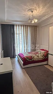 Kirayə verilir 2 otaqlı yeni tikili 70 m²