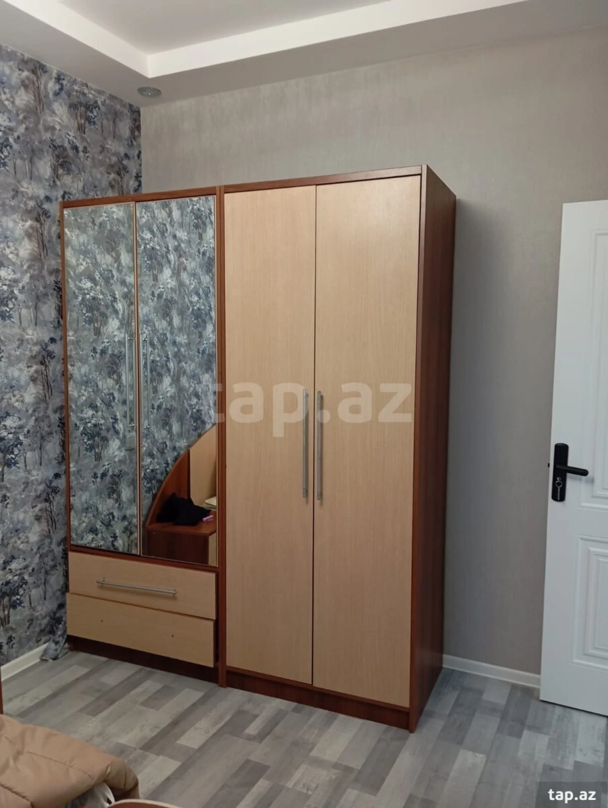 Kirayə verilir 2 otaqlı yeni tikili 72 m²