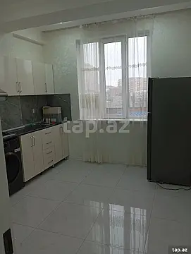 Kirayə verilir 2 otaqlı yeni tikili 72 m²