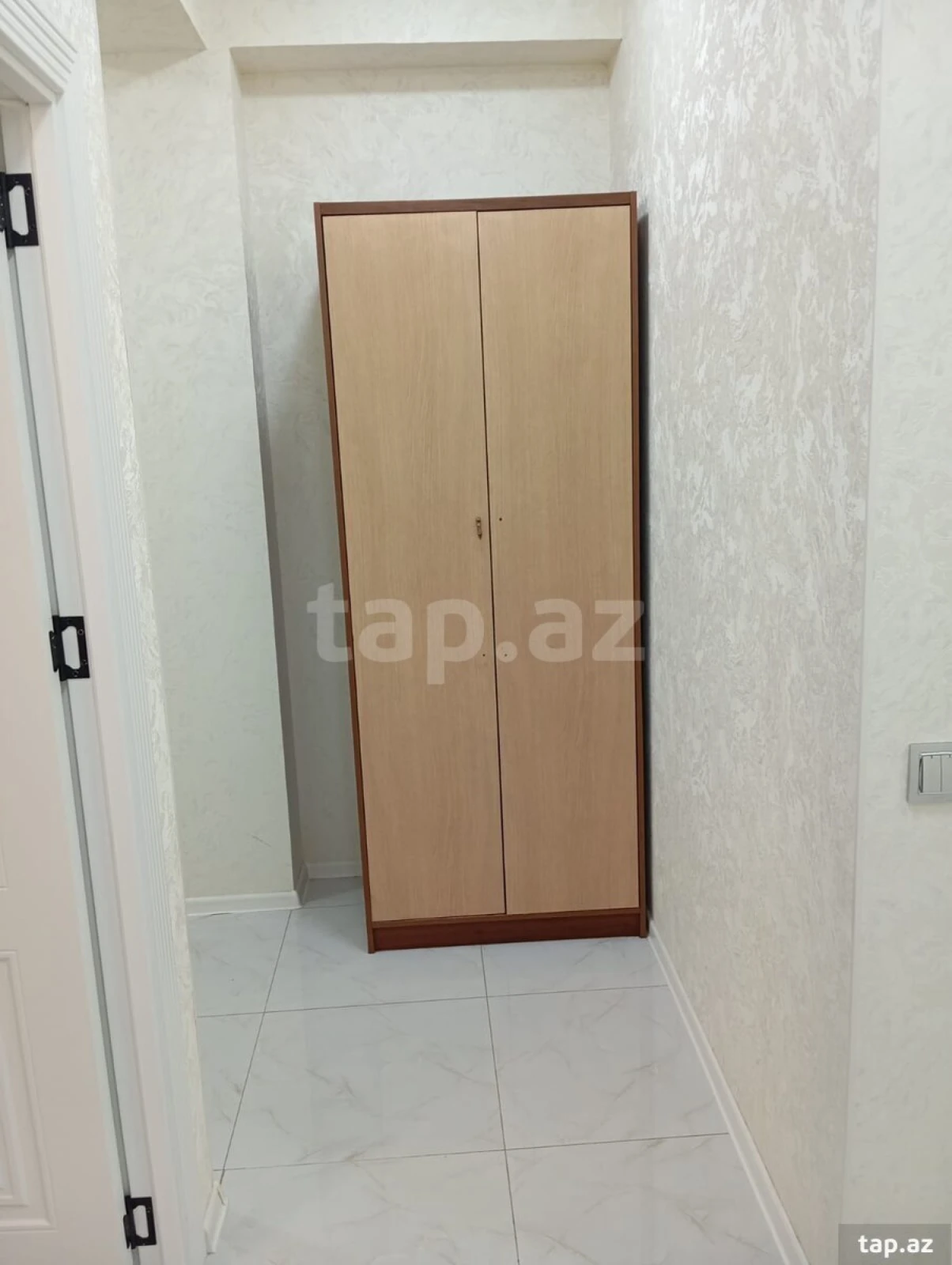 Kirayə verilir 2 otaqlı yeni tikili 72 m²