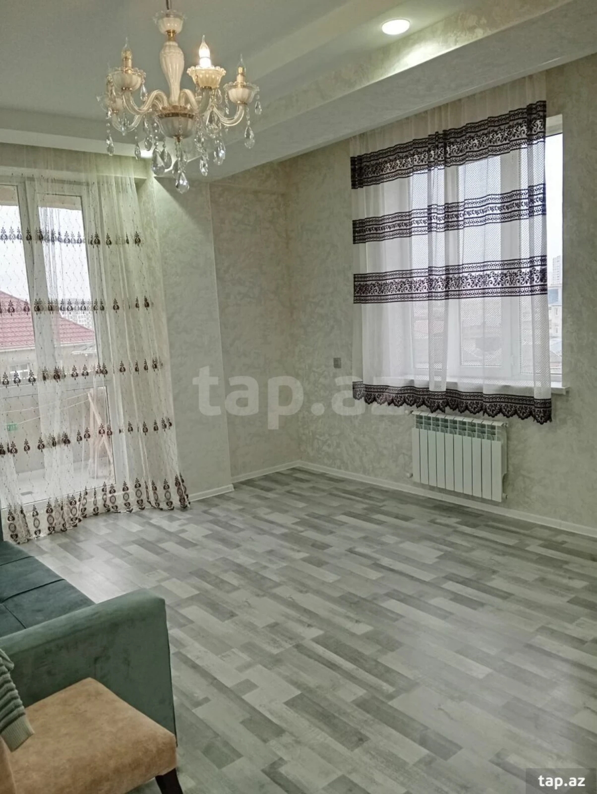 Kirayə verilir 2 otaqlı yeni tikili 72 m²